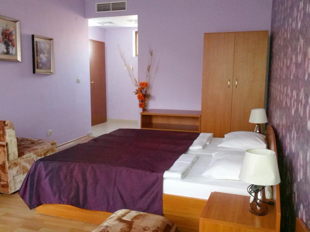 Guest Rooms Sveti Nikola Pomorie Exterior photo